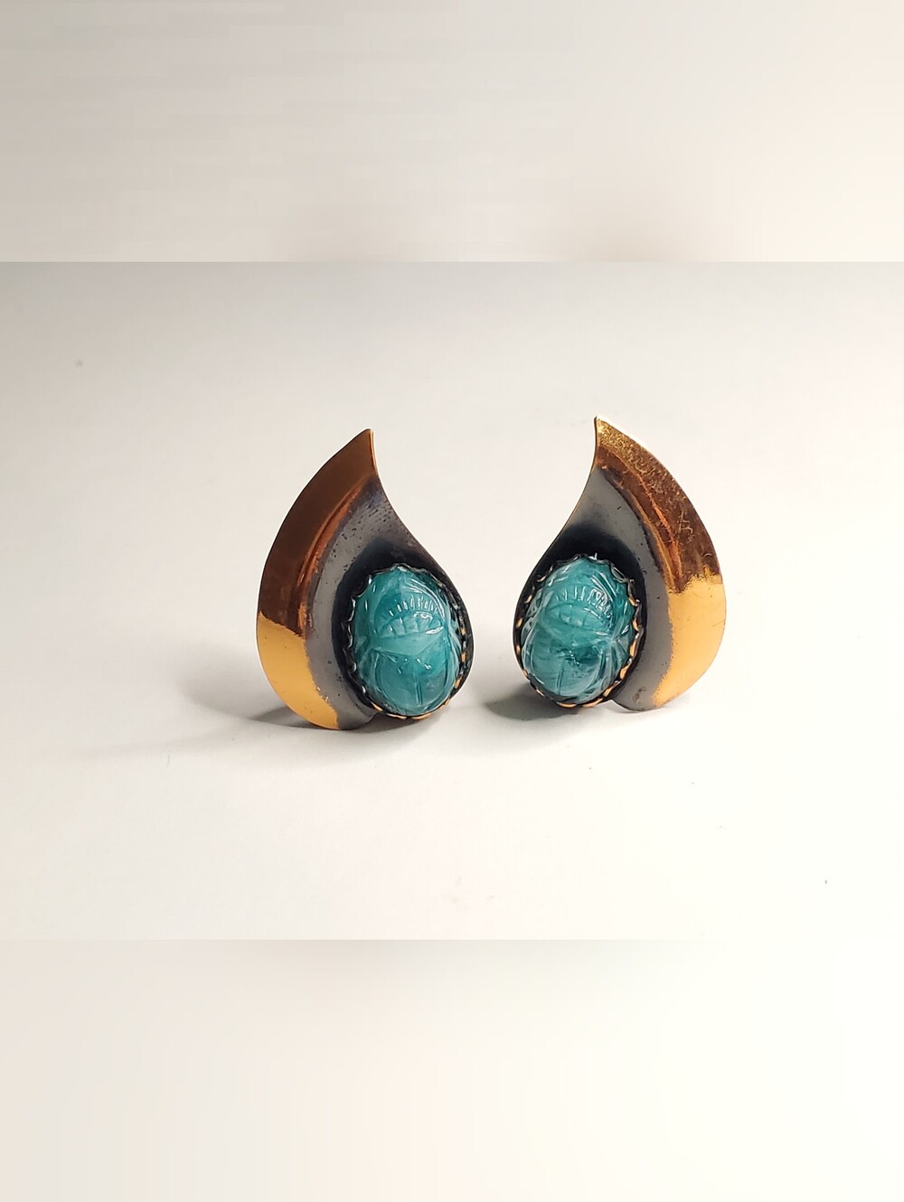 Vtg. RARE Copper Scarab Clip-on Earrings